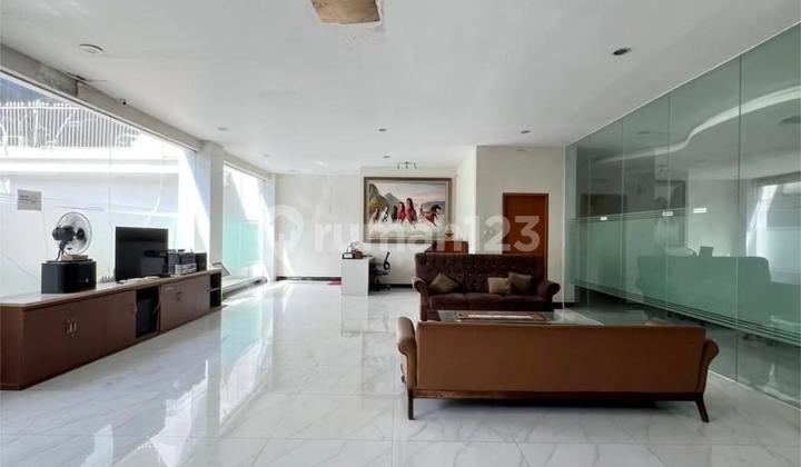 Dijual Hot Property Gedung Kebayoran Baru (Sd)