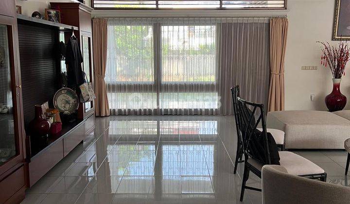 Dijual Rumah Classic Luas, Kebayoran Lama ( Lm)