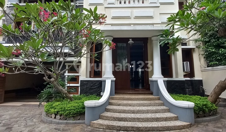 For Sale House in Strategic Area Hos Cokroaminoto Menteng (Mm/Ir) 2