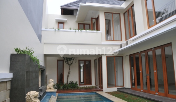 Rumah Mewah For Rent Gaharu Cilandak (ff)