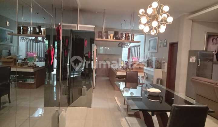 For Sale Ready-to-Occupy Home in Pondok Indah (by Yn)