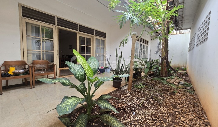 Rumah For Sale /rent.jln.bromo.guntur . Jakarta Selatan.lm