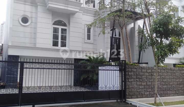 Dijual Rumah Brand New Lokasi Premium Kebayoran Baru 2. ( Ff )