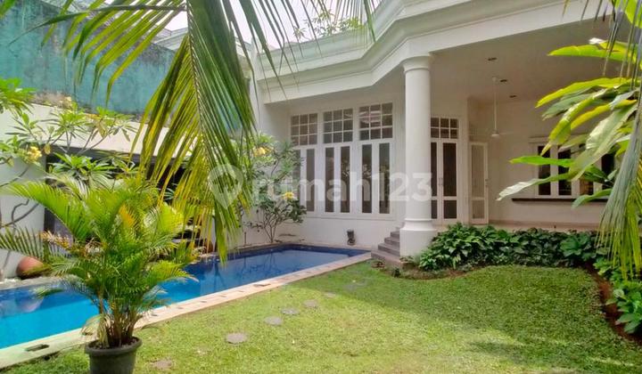 For Rent Luxury House in Kemangdalam (Lm)