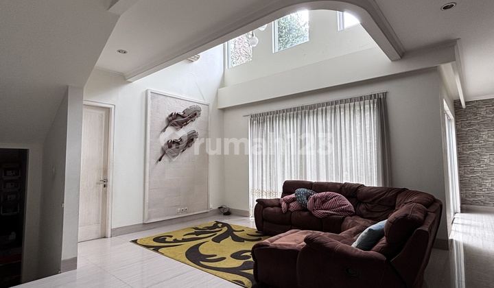 Disewakan Rumah Hook di The Green BSD