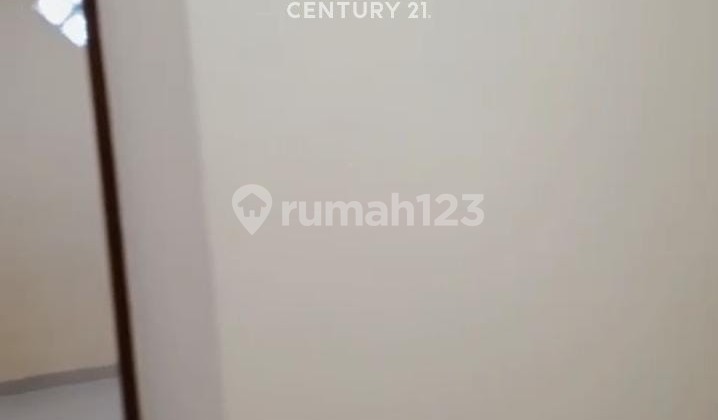 Rumah Minimalis 2 Lantai Harga Murah di Bintara Bekasi Barat 2