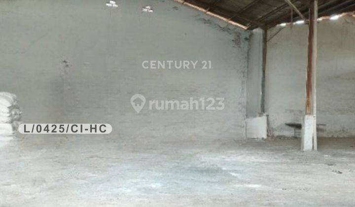 Gudang Luas 700 SHM Akses Fuso Di Jl Cibolerang Kota Bandung 1
