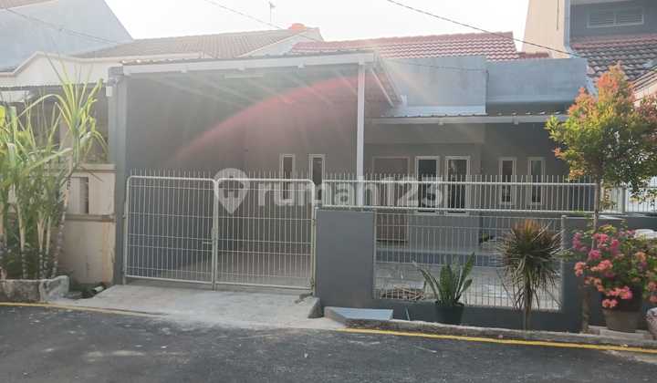 Disewakan Rumah Siap Huni di Komplek Griya Harapan, Harapan Indah Bekasi  1