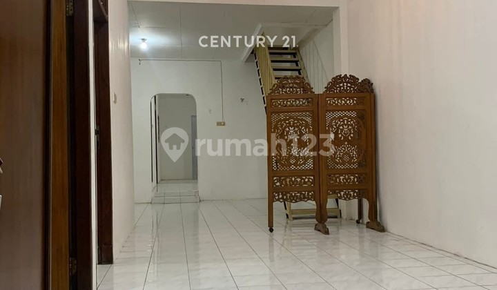 Rumah Bagus Siap Huni Dekat Fasilitas Umum di Pondok Labu 1