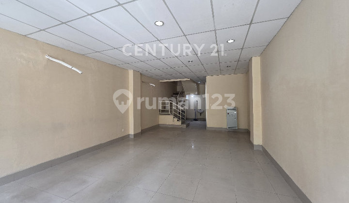 Ruko Business Park Kebon Jeruk 5 Lantai, Ada Lift, Must See!