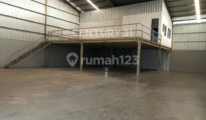 Ready-to-Use and Strategic Warehouse in Tegal