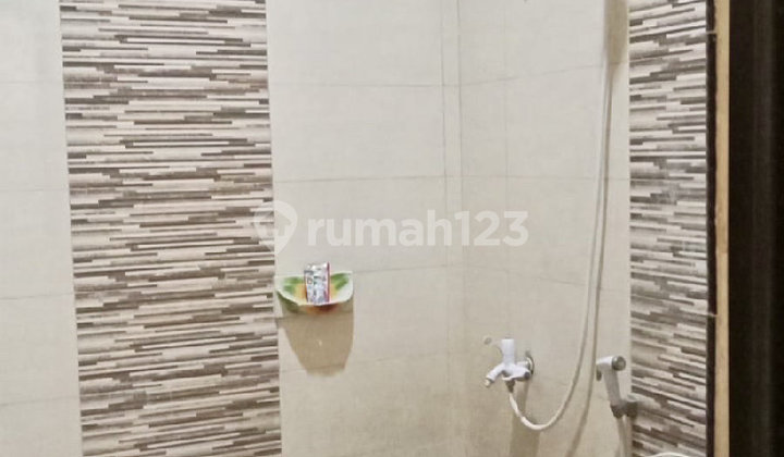 2-Story Shophouse Suitable for Business & Residence in Ciracas, East Jakarta 2-Story Shophouse Suitable for Business & Residence in Ciracas, East Jakarta