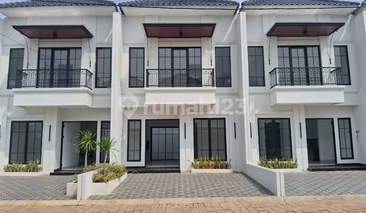 Brand New Townhouse, Ready Stok, Full Bata Merah selangkah ke UI Depok