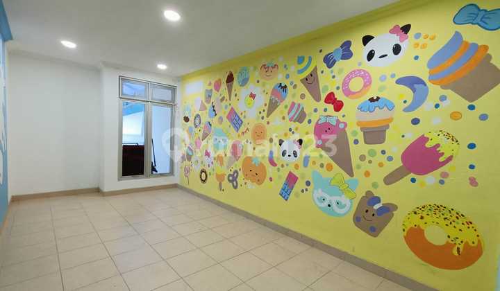 Sewa Rumah Bagus 2 Lantai 6x20 Siap Huni Hadap Selatan di Sunter, Jakarta Utara 2