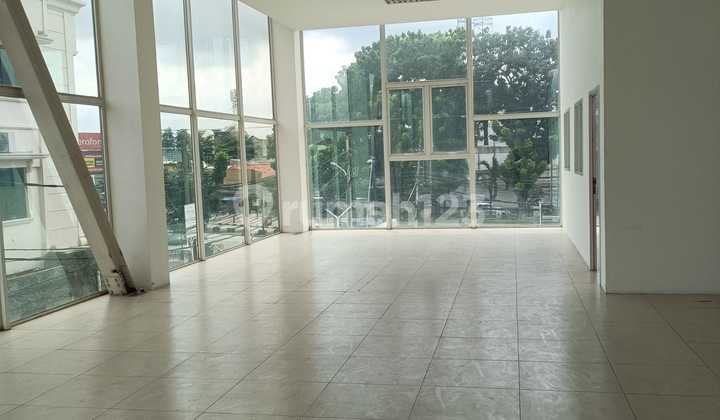 Jual Rumah Bagus 3 Lantai 6x16 Strategis Siap Huni SHM di Sunter, Jakarta Utara