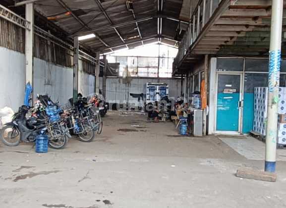 Jual atau Sewa Gudang Siap Pakai 25X27,5 Strategis di Plumpang, Jakarta Utara