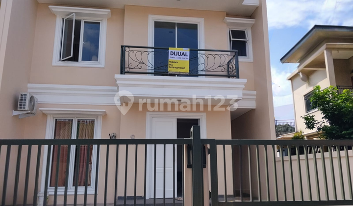 Cluster Exclusive Rumah Baru 2 Lantai Furnished di Cipayung, Jakarta Timur Cluster Exclusive Rumah Baru 2 Lantai Furnished di Cipayung, Jakarta Timur