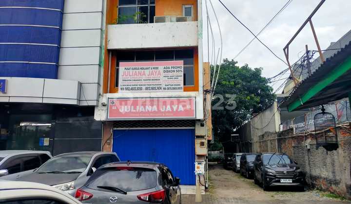 Dijual Ruko Murah di Pulo Gadung, .  Jl. Raya Bekasi Km.19, Blok 30F & 30G Jakarta Timur 13920