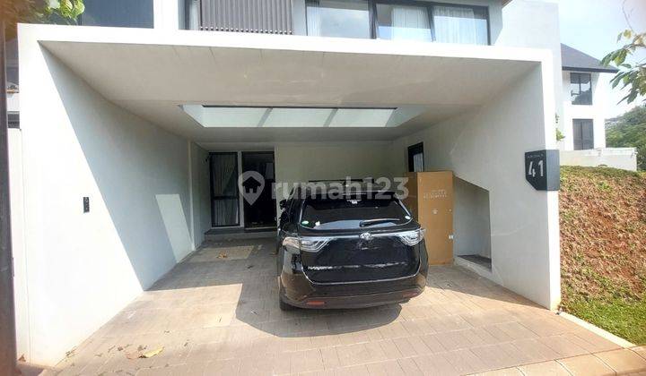 Rumah Disewa Area Asri Serenia Hill - Lebak Bulus 2