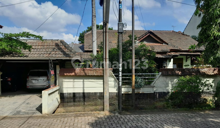 DIJUAL CEPAT Rumah Dalam Komplek 1 Gerbang masuk Keamanan 24 jam  CIRENDUE