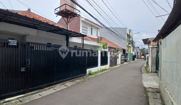 Dijual rumah di Cilandak Dalam dekat Tol TB Simatupang