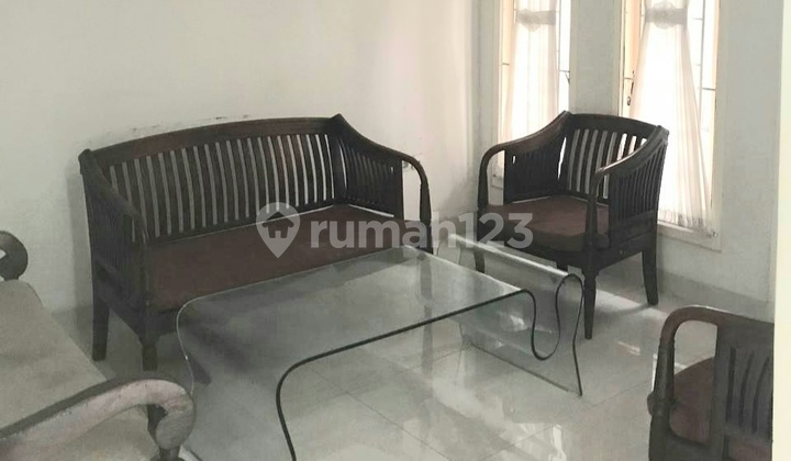 Rumah Mewah 2 lantai lokasi strategis di Jagakarsa - Jakarta Selatan 2