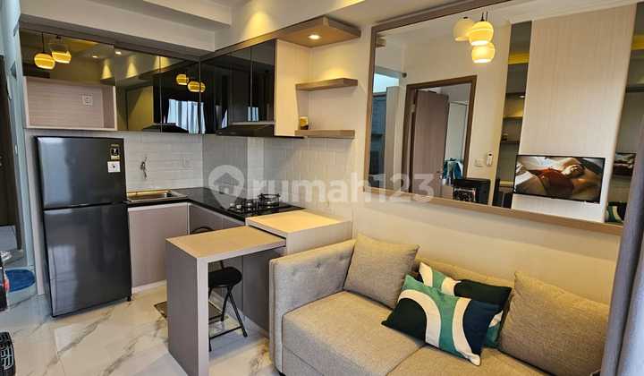 Sewa Apartemen Baru Interior Lux Brand New !!