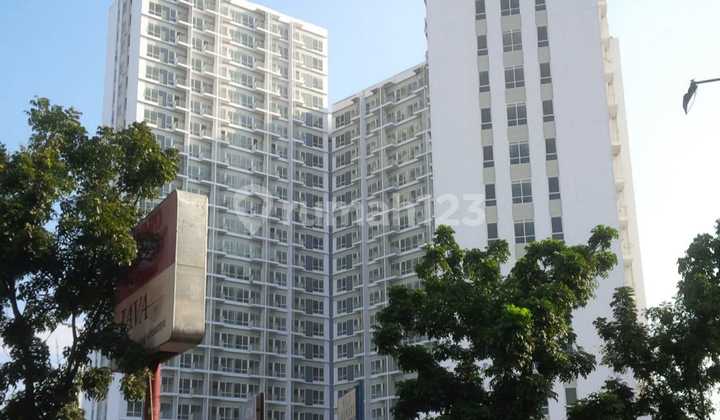 For Rent 19th Floor Apartment in Bintaro, South Tangerang For Rent 19th Floor Apartment in Bintaro, South Tangerang