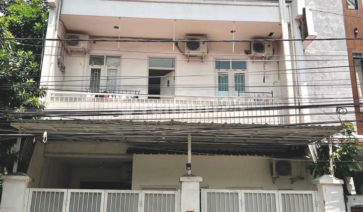 Dijual Kost Kost An di Jln Bangka