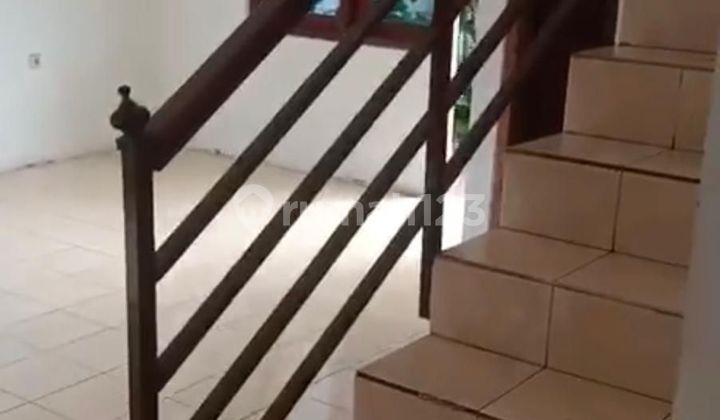 Disewa Rumah di Cireundeu 2