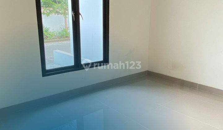 Rumah Siap Huni Dengan Luas Tanah Besar 2