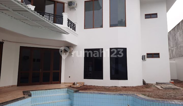 Disewakan Rumah  terawat di Kemang, Jakarta Selatan. 2