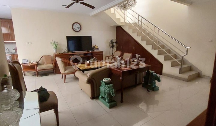 DIJUAL RUMAH 2 Lantai Bona Indah - Lebak Bulus Jaksel