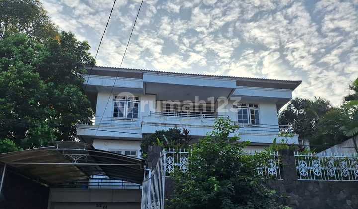 Asri House Ready to Occupy in Cinere, 2 Floors, West-Facing