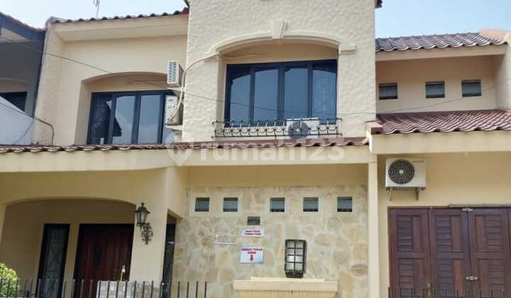 DIJUAL RUMAH 2 Lantai  KOMPLEK LAGUNA, CINERE, DEPOK 