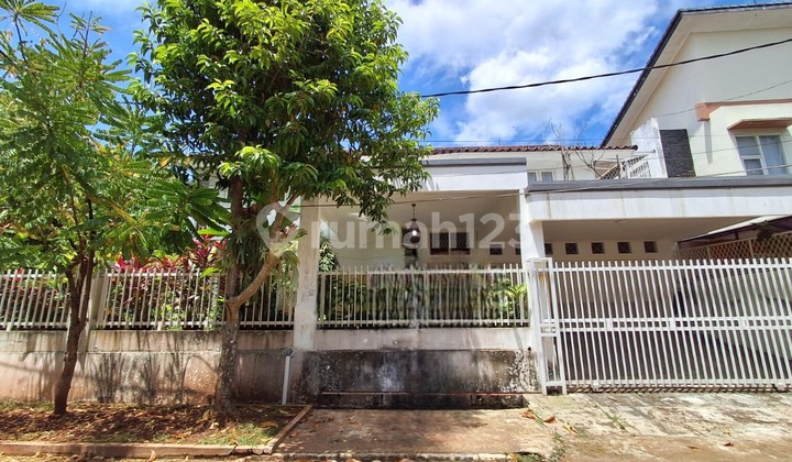 For Sale Serene Home - CORNER Lot in Cinere   2 Floors 2