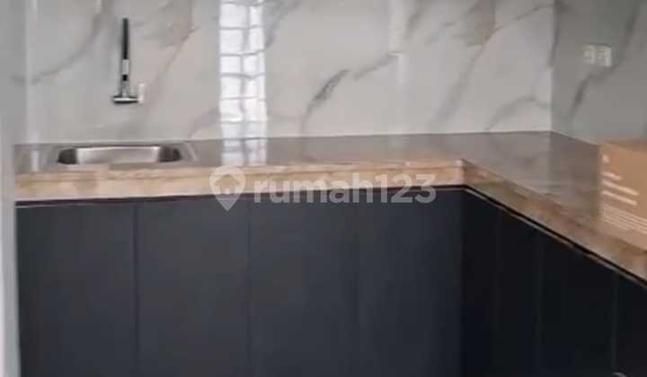 FOR RENT  Ready-to-Occupy House - 2 floors 2