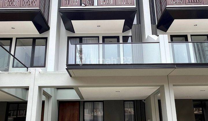 Disewakan Rumah Baru Full Furnished Siap Huni Di Botany Garden Superblok Fatmawati City,  lokasi Hunian Mewah Terbaik Di fatmawati Jaksel. 1