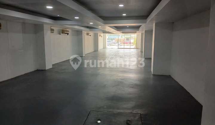 Ruangan Usaha Lokasi Premium di Pondok Indah Selangkah ke Pim Ruangan Usaha Lokasi Premium di Pondok Indah Selangkah ke Pim