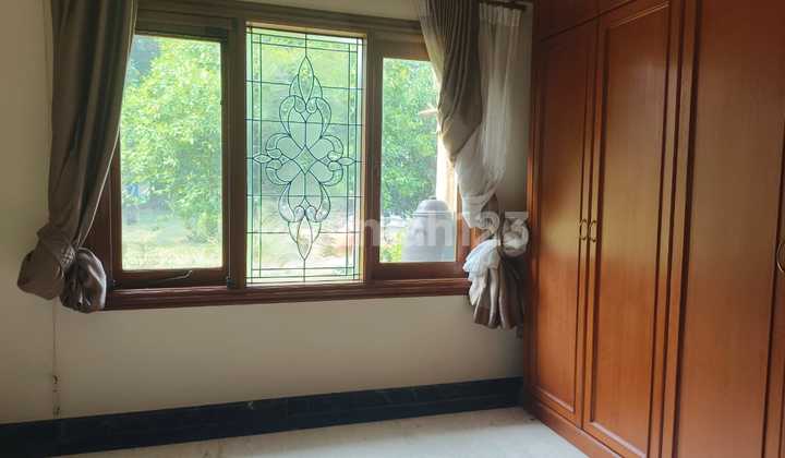 Rumah 2 lantai Sangat Mewah Halaman luas di Lebak Bulus, Jakarta Selatan 2
