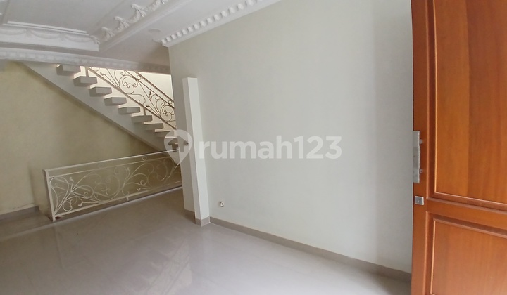 Rumah Baru Desain Terbaru, Strategis Cirendeu Jual Murah 2