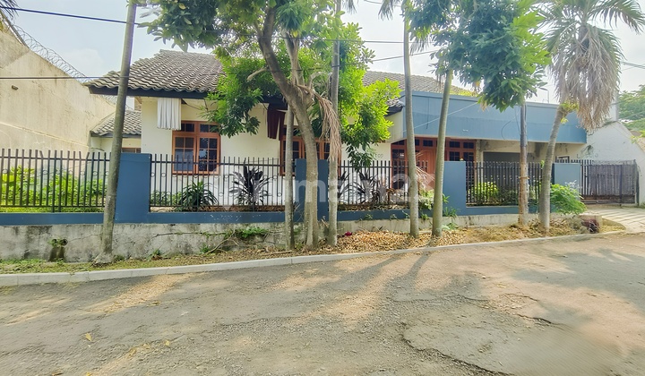 Dijual Rumah Hitung Tanah Saja, Lokasi Strategis Dan Nyaman Bebas Banjir Di Cinere 1