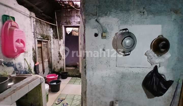 Rumah strategis dijual dekat ragunan cocok untuk kos2 an 2