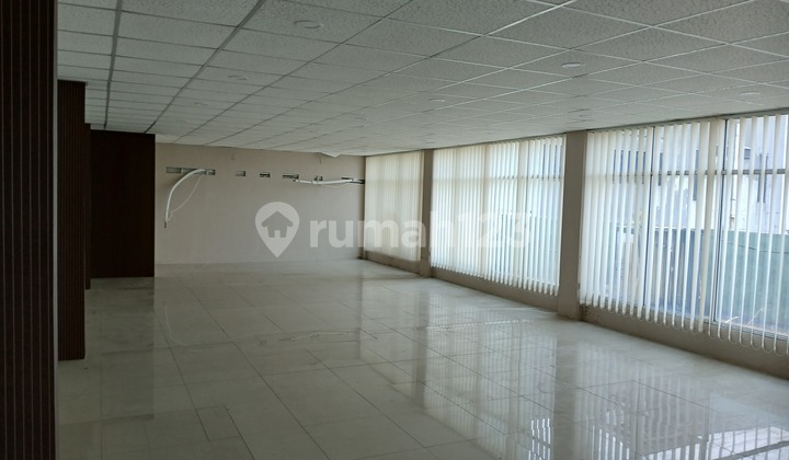 FOR RENT OFFICE / CO-WORKING SPACE / BUSINESS SPACE STRATEGICALLY LOCATED IN BLOK M Panglima Polim South Jakarta FOR RENT OFFICE / CO-WORKING SPACE / BUSINESS SPACE STRATEGICALLY LOCATED IN BLOK M Panglima Polim South Jakarta