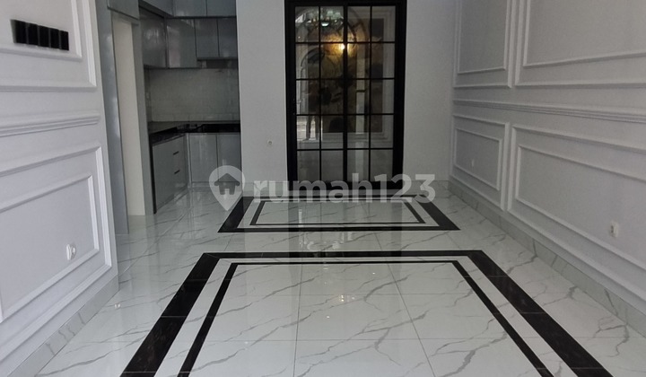 Dijual Rumah American Classic di Kebagusan Jakarta Selatan 2