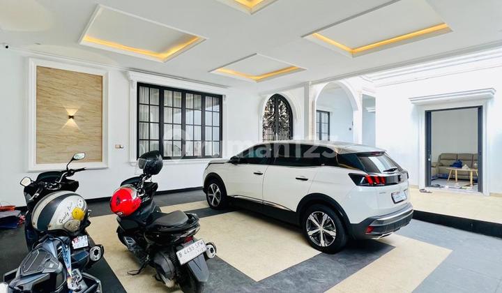 Luxury Ready-to-Live House for Sale in Pondok Indah, South Jakarta 2