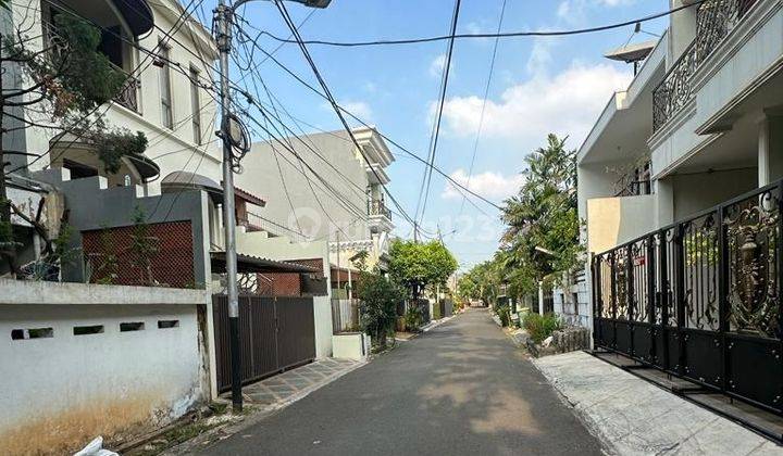 JUAL CEPAT Rumah lama Jln Alam Elok Pondok Indah Jakarta Selatan 2