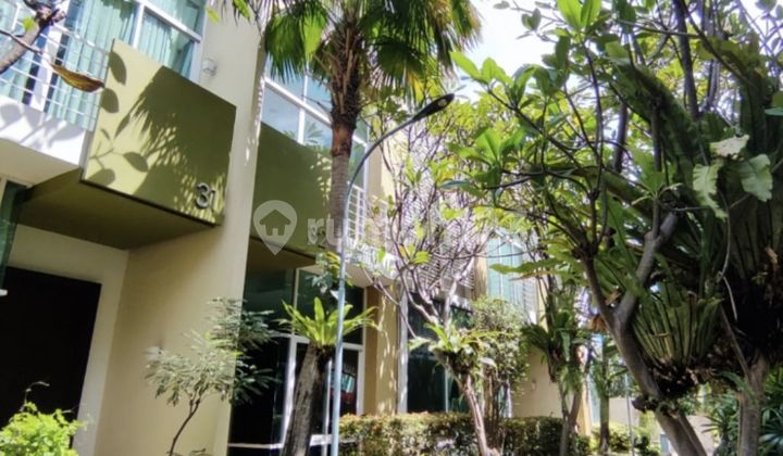 Quick Sale Town House De Oaze Tomang West Jakarta 2