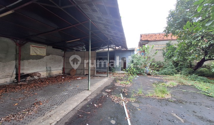 Quick Sale Land on Wijaya Timur Street, Kebayoran Baru, South Jakarta Quick Sale Land on Wijaya Timur Street, Kebayoran Baru, South Jakarta