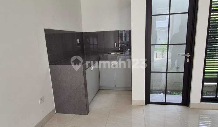 For Sale, Neat and Well-Maintained House Ready to Occupy in Lavon Cikupa, Bonus 3 Meters of Land 2